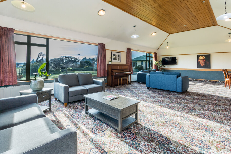 Whānau room