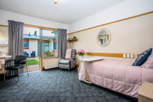 Uploads/VickeryCourt-1014.jpg